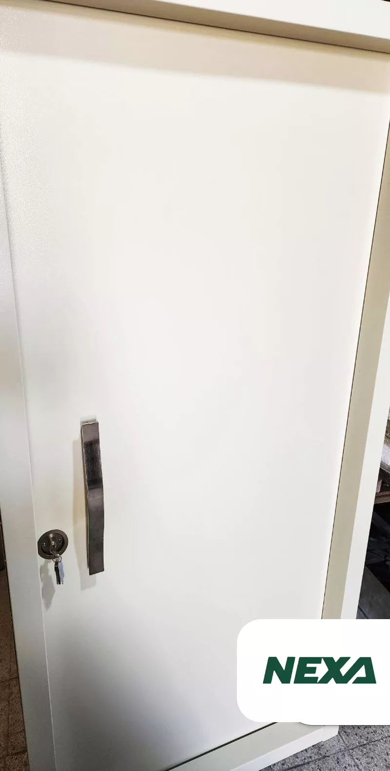 25 Metal Server Room Door - Image 1